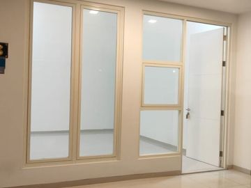 Dijual Rumah Ngagel Jaya Tengah Surabaya dekat Bratang Manyar Strategis