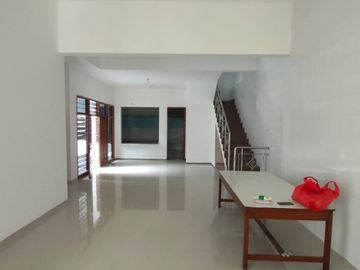 Dijual Rumah Ngagel Jaya Tengah Surabaya dekat Bratang Manyar Strategis