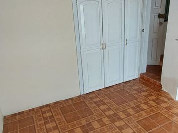 CASA RENTERA EN CARCELEN