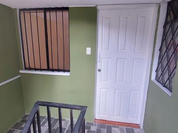 CASA RENTERA EN CARCELEN