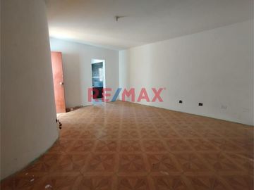 Venta De Casa Dos Pisos En Mancora // ID: 1122879