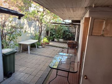 Venta Casa en Sector Residencial – Pedro León Ugalde, Santiago