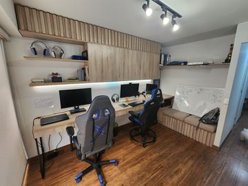 Vendo Hermoso Duplex en La Mejor Zona de Lince Limite con San Isidro