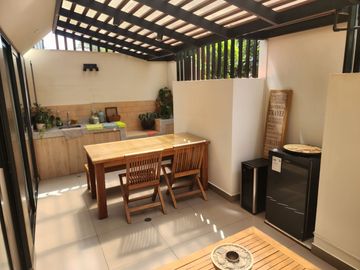 Vendo Hermoso Duplex en La Mejor Zona de Lince Limite con San Isidro