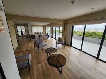 Vendo Hermoso Duplex en La Mejor Zona de Lince Limite con San Isidro