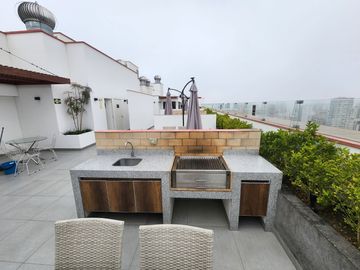Vendo Hermoso Duplex en La Mejor Zona de Lince Limite con San Isidro