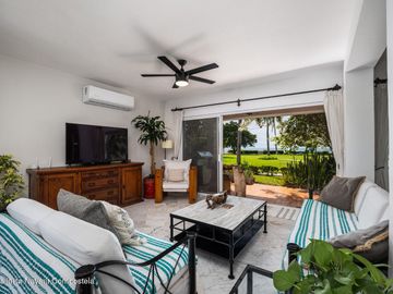 CASA EN VENTA FRENTE AL MAR CRUZ DE HUANACAXTLE Punta Pelicanos