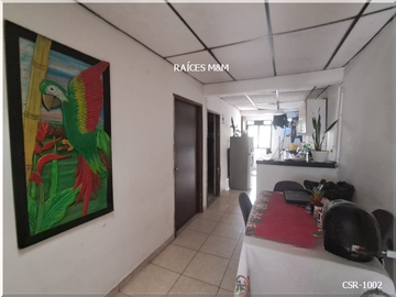 VENDO CASA DE 140 MTS2, DE 7 HABITACIONES, 5 PRIMER PISO Y 2 EN SEGUNDO PISO, CERCA AL CENTRO DE PEREIRA.