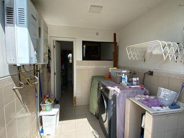 Casa de venta 3 dormitorios - Miravalle  Cumbayá Quito
