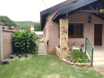 EXCELENTE CHALET  EN LA CUMBRE ZONA GOLF