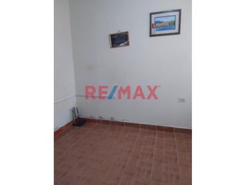 Se Alquila Casa Urb.Lourdes 1Er Piso // ID: 1123245