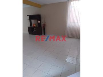 Se Alquila Casa Urb.Lourdes 1Er Piso // ID: 1123245