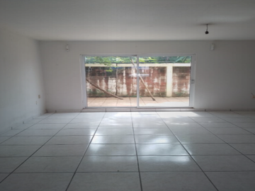 CASA DE ENTREGA INMEDIATA EN DEL CARMEN, SAN JUAN BAUTISTA TUXTEPEC, OAXACA