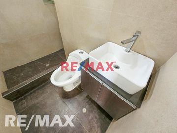 Venta De Departamento Frente A Parque En Zona Exclusiva De Vipol De Naranjal - San Martin De Porres