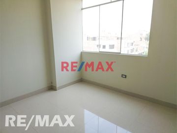 Venta De Departamento Frente A Parque En Zona Exclusiva De Vipol De Naranjal - San Martin De Porres