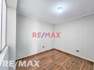 Venta De Departamento Frente A Parque En Zona Exclusiva De Vipol De Naranjal - San Martin De Porres