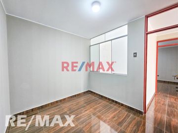 Venta De Departamento Frente A Parque En Zona Exclusiva De Vipol De Naranjal - San Martin De Porres