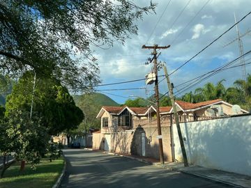 Casa -  Quinta en VENTA EL Yerbaniz