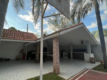 Casa -  Quinta en VENTA EL Yerbaniz
