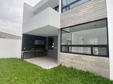 Casa en VENTA, Aires del Vergel