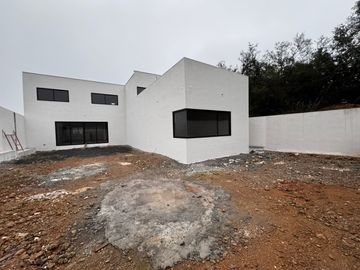 Casa en VENTA, Santiago NL