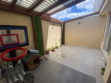 Venta Casa 4 Dormitorios Tumbaco Quito Ecuador