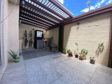 Venta Casa 4 Dormitorios Tumbaco Quito Ecuador