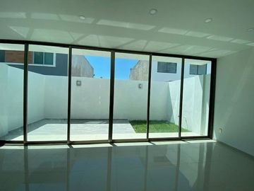 Casa Nueva en Venta en Coto Valle Imperial Zapopan Jalisco
