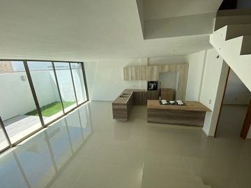 Casa Nueva en Venta en Coto Valle Imperial Zapopan Jalisco