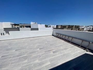 Casa Nueva en Venta en Coto Valle Imperial Zapopan Jalisco