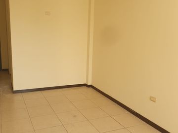 Via Salitre , Vendo villa de una planta en Urb. La Gran Vittoria