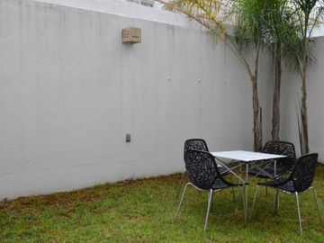 Casa Amueblada en Renta Cerca de Puerto Interior