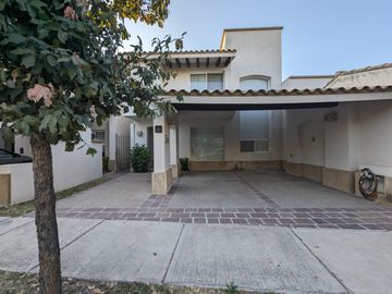 Casa en Renta Cerca de Puerto Interior