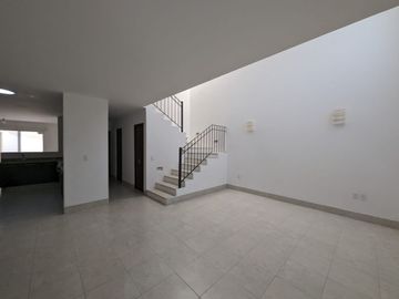 Casa en Renta Cerca de Puerto Interior