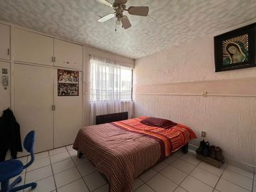 SE VENDE Casa en Real del Bosque