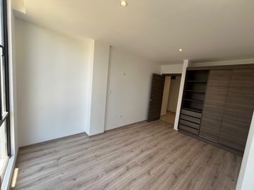 Amplio departamento en venta - Puente 2 Valle de los Chillos