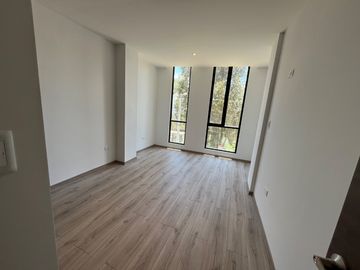 Amplio departamento en venta - Puente 2 Valle de los Chillos