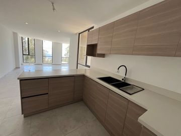 Amplio departamento en venta - Puente 2 Valle de los Chillos