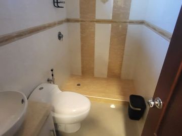Venta de casa en Samborondon km 4.5 Guayaquil Ecuador cerca UEES, Plaza Batan