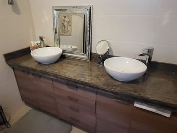 Venta de casa en Samborondon km 4.5 Guayaquil Ecuador cerca UEES, Plaza Batan