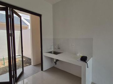 Dijual Cepat Rumah Cluster Aeris Citra Garden Serpong Cisauk Tangerang Unit Baru Bagus Cantik Siap Huni