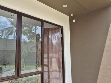 Dijual Cepat Rumah Cluster Aeris Citra Garden Serpong Cisauk Tangerang Unit Baru Bagus Cantik Siap Huni