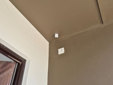 Dijual Cepat Rumah Cluster Aeris Citra Garden Serpong Cisauk Tangerang Unit Baru Bagus Cantik Siap Huni