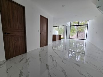 CASA NUEVA EN VENTA PASEO DEL PARQUE MORELIA