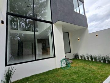 CASA NUEVA EN VENTA PASEO DEL PARQUE MORELIA