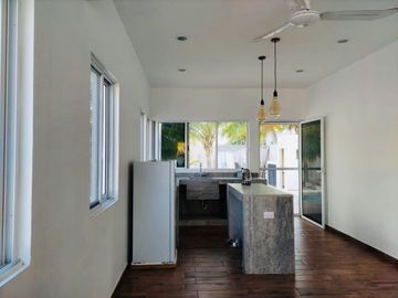 CASA ESTILO MEDITERRANEO EN TELCHAC PUERTO