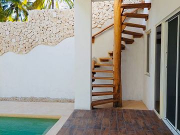 CASA ESTILO MEDITERRANEO EN TELCHAC PUERTO