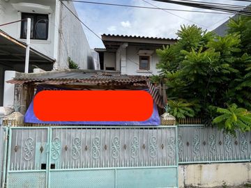 Rumah Hitung Tanah 12x18 di Pejompongan, 300 Meter Ke Jalan Pejompongan Raya