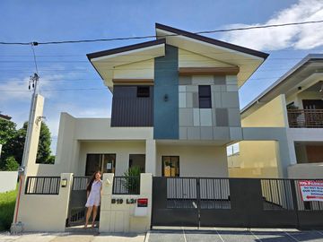 SINGLE ATTACHED MOVE-IN READY HOMES IN IMUS CAVITE ALONG AGUINALDO HIGHWAY