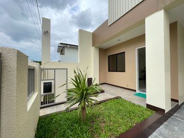 SINGLE ATTACHED MOVE-IN READY HOMES IN IMUS CAVITE ALONG AGUINALDO HIGHWAY